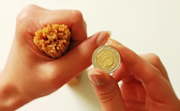 Makaron spaghetti surowy kcal – ile naprawdę ma kalorii?