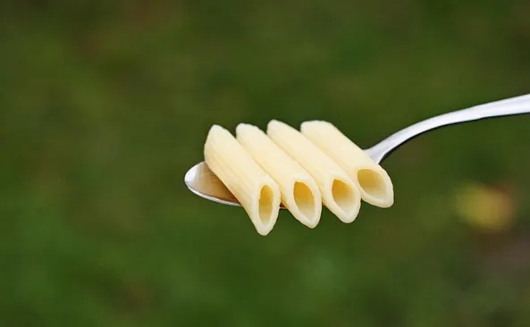 Ugotowany makaron penne kcal: ile kalorii naprawdę zawiera?